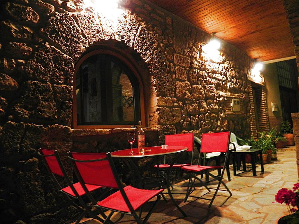 Domitila Rooms Clavijo Екстериор снимка