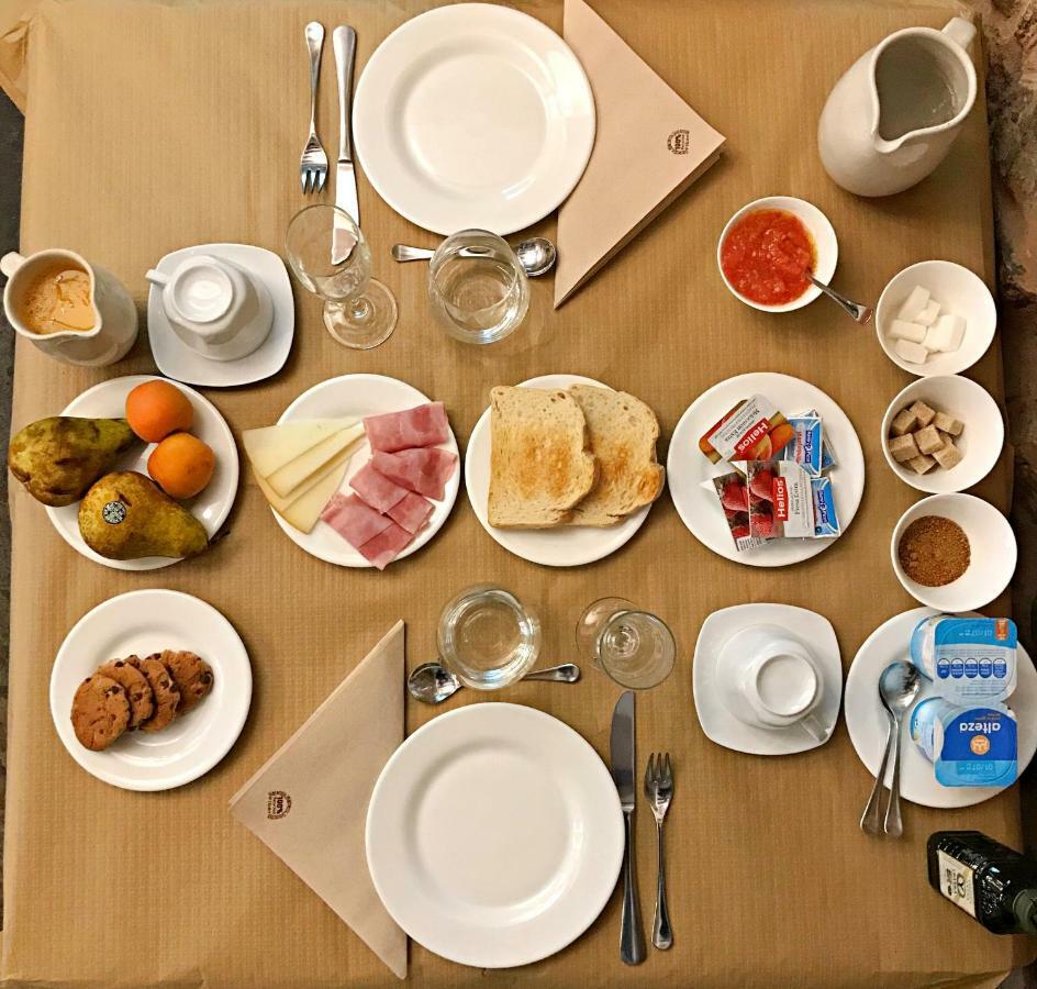 Domitila Rooms Clavijo Екстериор снимка