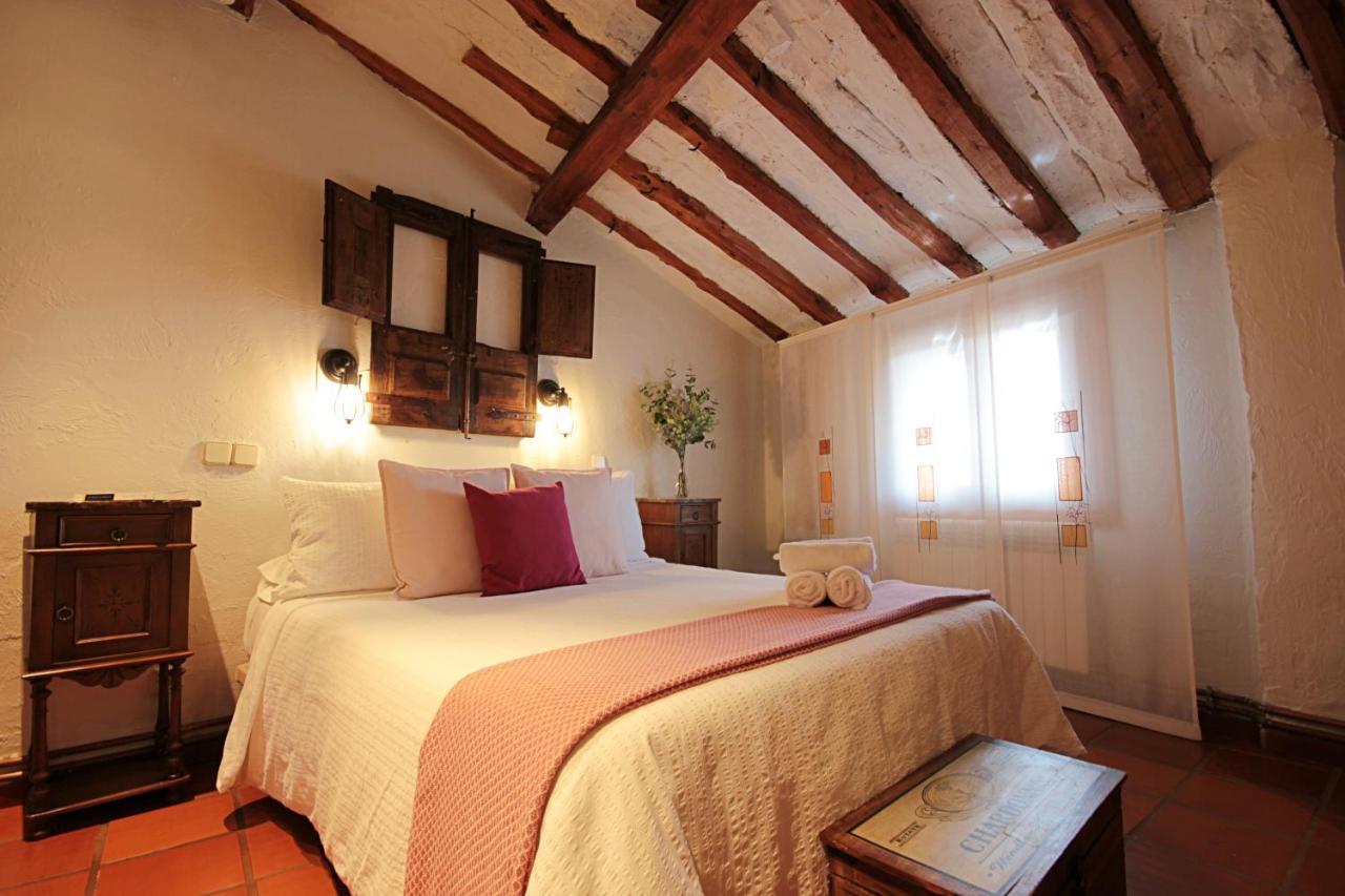 Domitila Rooms Clavijo Екстериор снимка