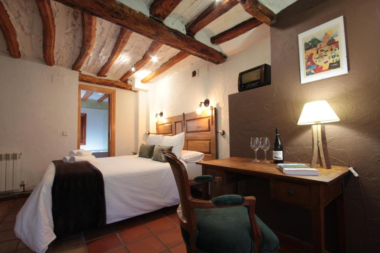 Domitila Rooms Clavijo Екстериор снимка