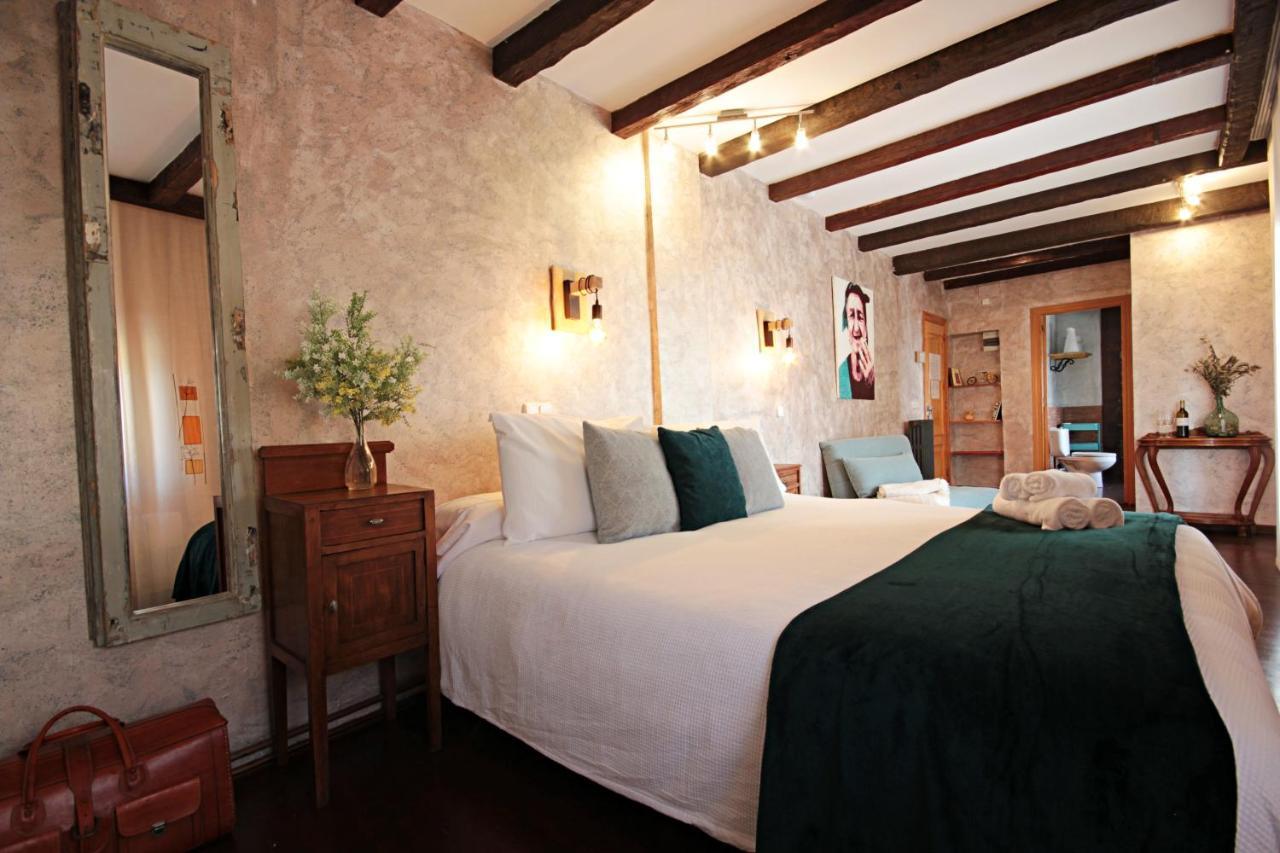 Domitila Rooms Clavijo Екстериор снимка