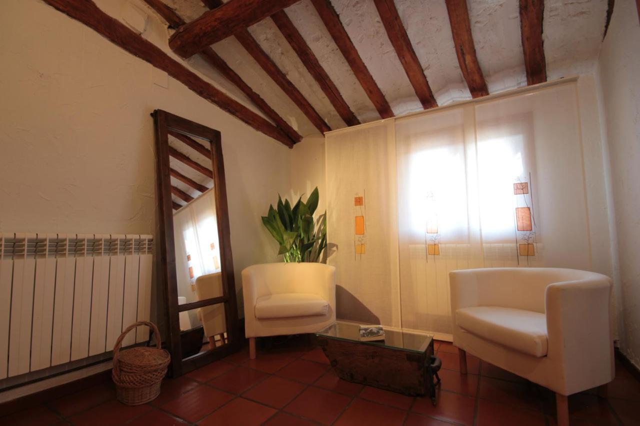 Domitila Rooms Clavijo Екстериор снимка
